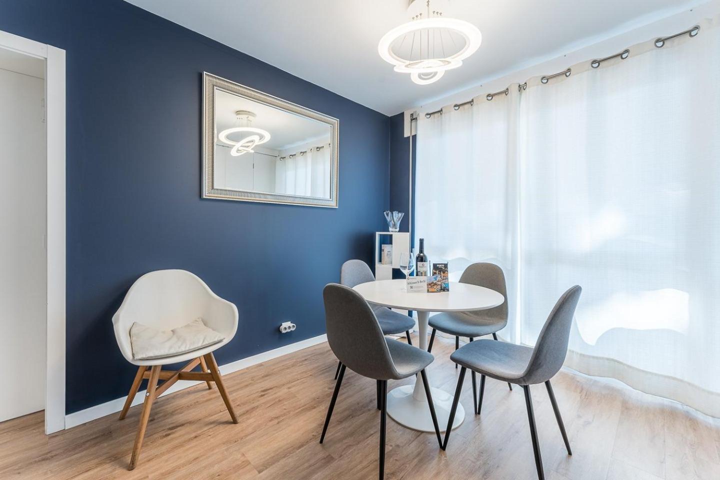 Guestready - Shades Of Blue With Balcony Leilighet Porto Eksteriør bilde