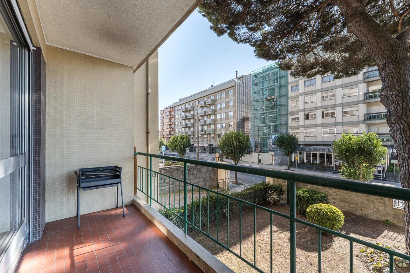 Guestready - Shades Of Blue With Balcony Leilighet Porto Eksteriør bilde
